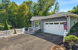 3855 Northview Drive, Stow, OH 44224