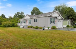 214 Mackerel Avenue, Portsmouth, NH 03801