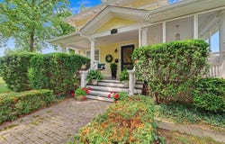 318 E Main Street, Monticello, IL 61856