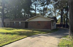1406 Ridgway Road, Pine Bluff, AR 71603