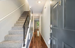 7169 SW SAGERT St, Tualatin, OR 97062
