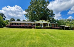 3912 LEE DRIVE, ANNISTON, AL 36207
