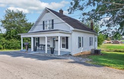 111 Maple Street, Albany, KY 42602