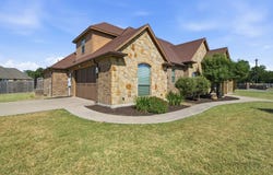 102 Brock Court, Millsap, TX 76066