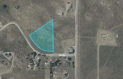 10 Assault Drive, Tehachapi, CA 93561