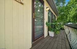 177 Locust Ln, Bernards Twp., NJ 07920-3177
