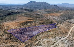 Camino Carina, Tubac, AZ 85646