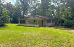 309 S West Avenue, McComb, MS 39648