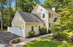 35 Old Lee Road, Newfields, NH 03856