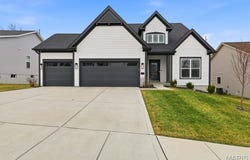 5 Denbrook Terrace, St Charles, MO 63301