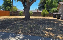 2044 Raymond Road, Hanford, CA 93230