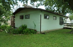 1207 Oregon Street, Waterloo, IA 50702