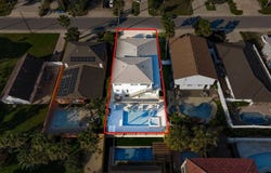 125 E Huisache St., South Padre Island, TX 78597