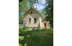 114 E 9TH STREET, Marshfield, WI 54449