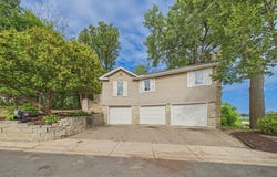 2149 Cardinal Lane, Mound, MN 55364