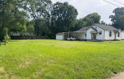 5172 JEAN ST lot: 102, Baton Rouge, LA 70805
