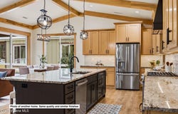 185 Backtrack Rd, Sandpoint, ID 83864
