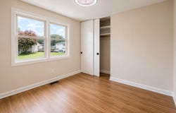 33 BEAVER Drive, BARRINGTON, NJ 08007