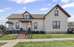 722 Broadway, Highland, IL 62249