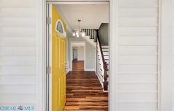9632 Rowes Point Road, Hayes, VA 23072
