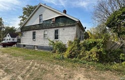 15039 Mapleridge Street, Detroit, MI 48205