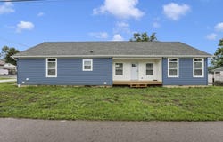 216 Wood Street, Buckeye Lake, OH 43008
