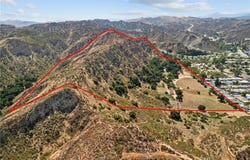 27772 Parker Rd, Castaic, CA 91384