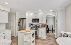 4 Scarlet Lane, Howell, NJ 07731