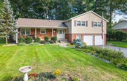 113 Mohawk Drive, Schenectady, NY 12303