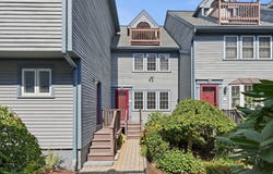 35 Merrymount Rd, Quincy, MA 02169