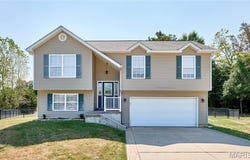 381 Gardenia Drive, Troy, MO 63379
