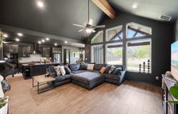 2525 TOMBLIN RD, Bigfoot, TX 78005