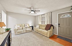 2032 Mission Rd, Salina, KS 67401