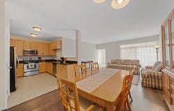 228 W Oakbrook Drive, Ann Arbor, MI 48103