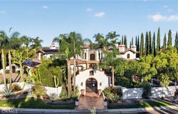 27641 Deputy, Laguna Hills, CA 92653