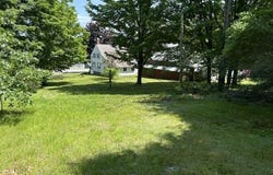 256 E Main Street, Hampstead, NH 03826