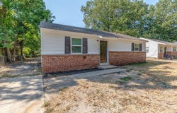 3207 Fairview Dr, Jonesboro, AR 72401