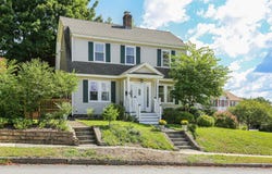 4 Longfellow Road, Worcester, MA 01602