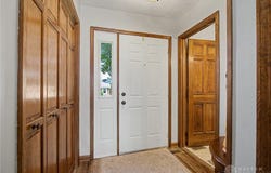 129 W Van Lake Drive, Vandalia, OH 45377