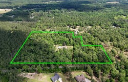 1186 Pine Forest Road, Chipley, FL 32428