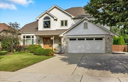 236 Isleview Drive, Oswego, IL 60543