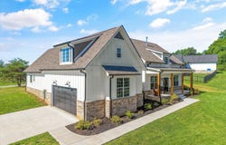 2609 Clyde Ed Rd, Kodak, TN 37764