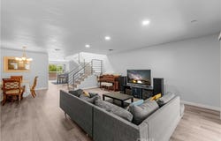 2101 Glenada Avenue, Montrose, CA 91020