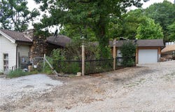 143 Walleye Point Drive, Camdenton, MO 65020