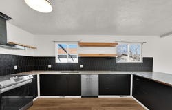 951 E SOUTH FORK Cir, Sandy, UT 84094