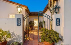 12364 Kingsgate Square, San Diego, CA 92128