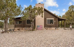 115 E HUNTER Ln, Central, UT 84722