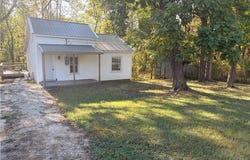 815 Hwy 42, Iberia, MO 65486