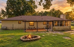 124 N POINTE Drive, AUBURNDALE, FL 33823