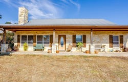 3305 E Fm 916, Cleburne, TX 76031